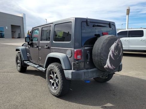 Used 2014 Jeep Wrangler Unlimited Sport w/ Quick Order Package 24S AWD/4WD image 3