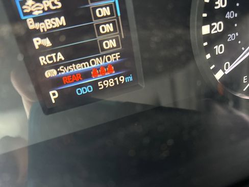 Used 2022 Toyota Tundra Limited image 13