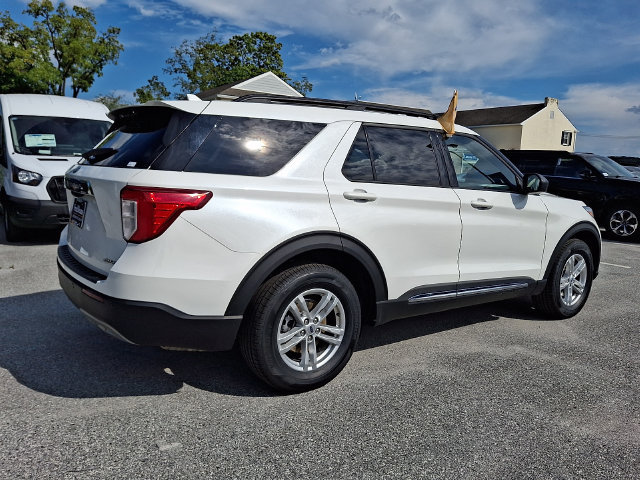 Certified 2023 Ford Explorer XLT w/ Equipment Group 202A AWD/4WD image 16