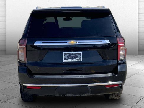 Used 2022 Chevrolet Tahoe LT w/ Luxury Package image 3