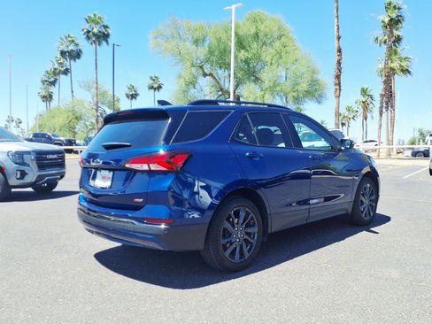 Used 2023 Chevrolet Equinox RS FWD image 5