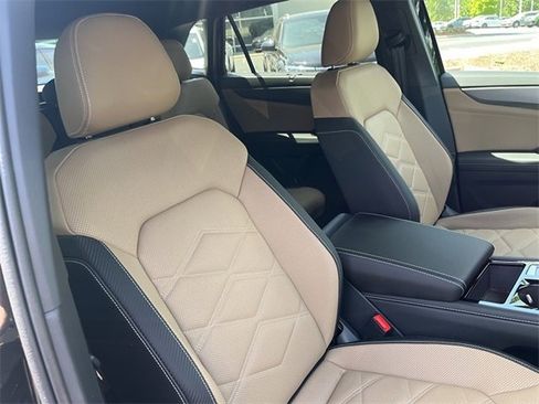 New 2025 Volkswagen Atlas Cross Sport SE image 29