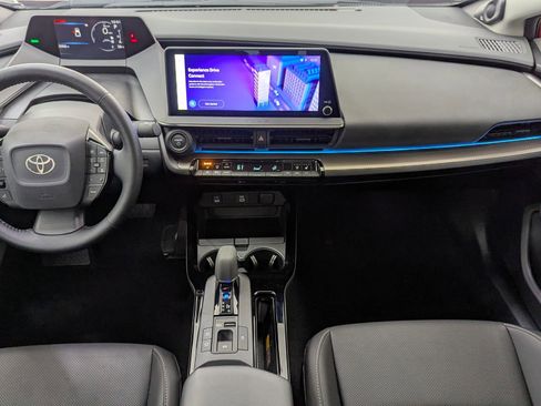 Used 2025 Toyota Prius Limited image 15