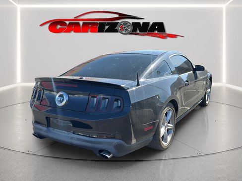Used 2012 Ford Mustang GT Premium w/ HID Headlamps & Security Pkg RWD image 10
