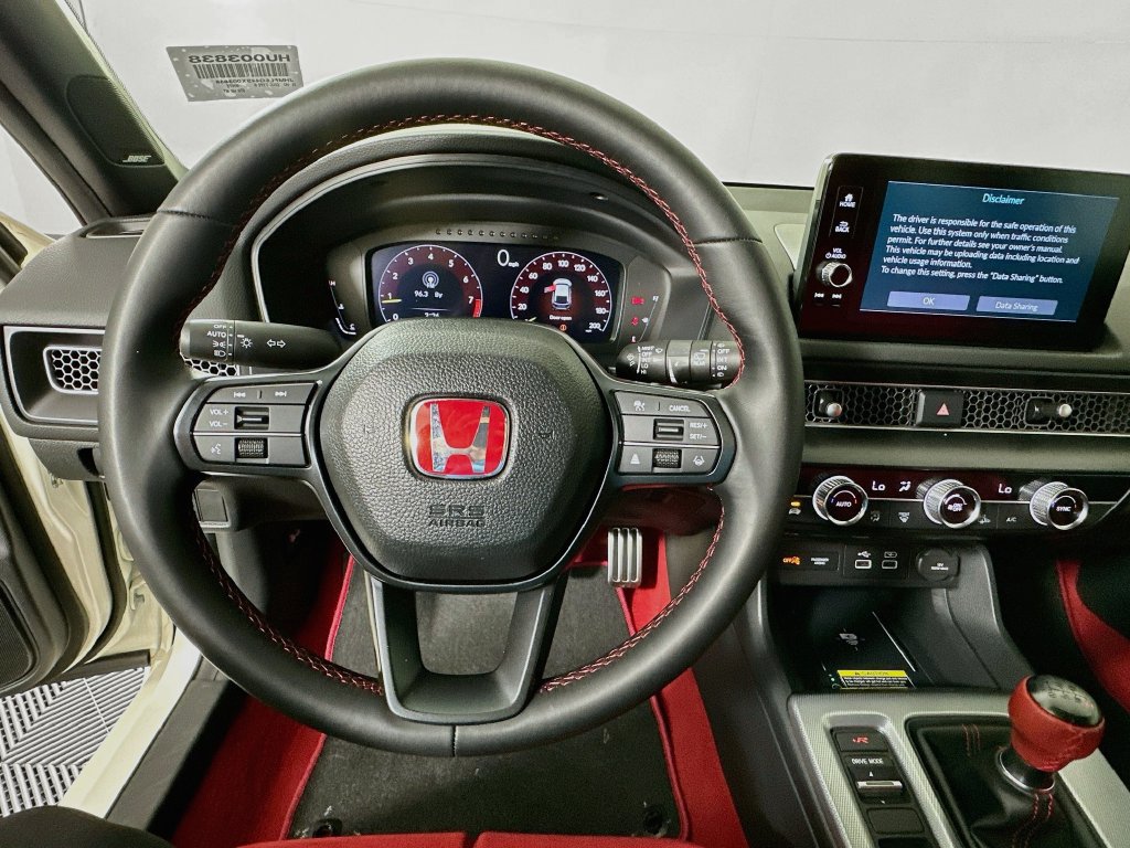 Certified 2025 Honda Civic Type R image 11