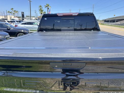 Used 2020 Chevrolet Silverado 1500 High Country AWD/4WD image 8