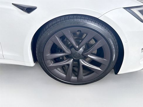 Used 2022 Tesla Model S Plaid image 29