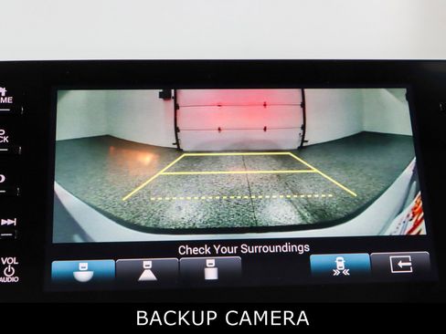 Used 2019 Honda Accord Touring image 19