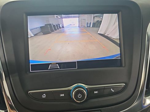 Certified 2024 Chevrolet Equinox LT w/ LPO, Floor Liner Package FWD image 29
