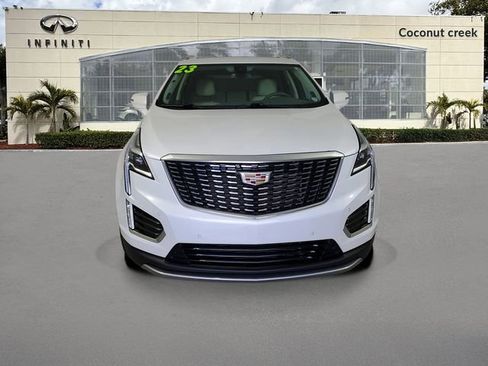Used 2023 Cadillac XT5 Premium Luxury w/ LPO, Floor Liner Package FWD image 2