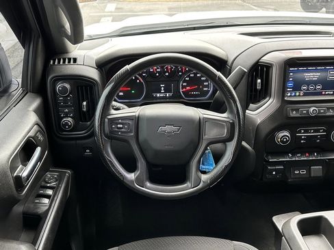 Used 2021 Chevrolet Silverado 1500 Custom Trail Boss w/ LPO, Dark Essentials Package image 22