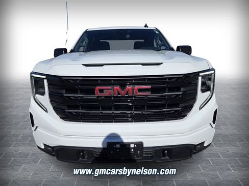 New 2026 GMC Sierra 1500 Elevation image 2