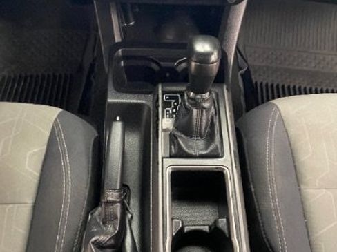 Used 2021 Toyota Tacoma TRD Sport RWD image 19