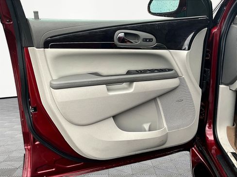 Used 2016 Buick Enclave Leather w/ Trailering Package FWD image 20