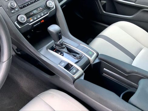 Used 2020 Honda Civic LX image 15