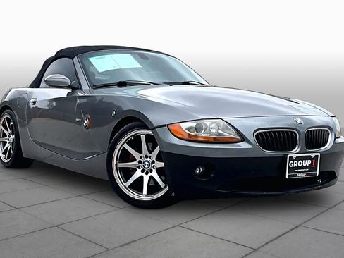 Used 2003 BMW Z4 3.0i RWD image 2