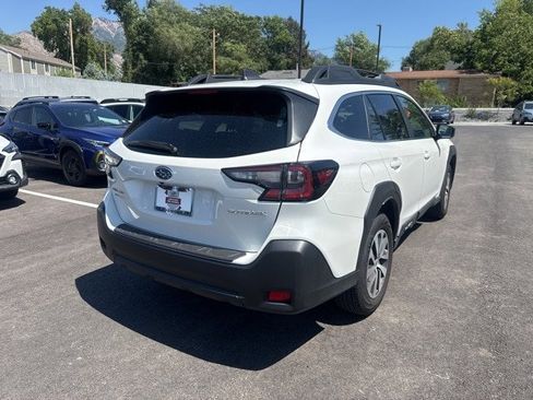 Used 2025 Subaru Outback Premium w/ Popular Package #1A image 3