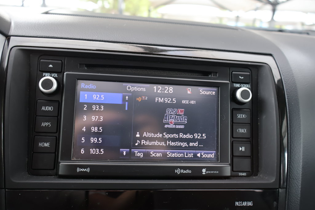 Used 2019 Toyota Sequoia SR5 AWD/4WD image 36