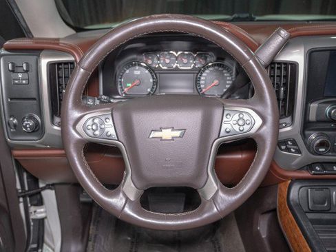Used 2015 Chevrolet Silverado 1500 High Country w/ High Country Premium Package RWD image 19