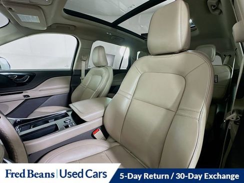 Certified 2022 Lincoln Aviator AWD w/ Premium Package image 23