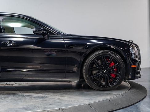 Used 2021 Bentley Flying Spur W12 AWD/4WD image 45