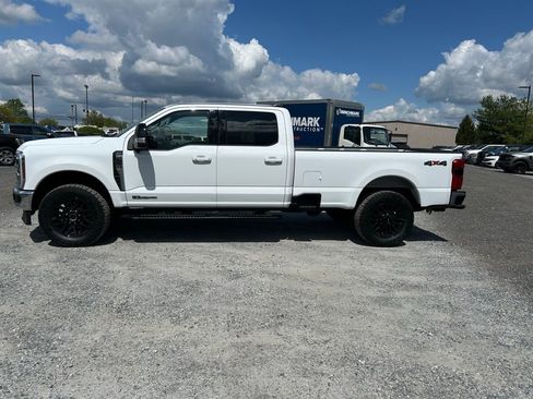 Used 2025 Ford F350 Lariat w/ Camper Package image 7