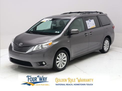 Used 2017 Toyota Sienna XLE AWD/4WD image 8