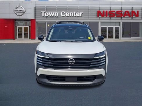 Certified 2026 Nissan Kicks SV w/ Cold Weather Package FWD image 2