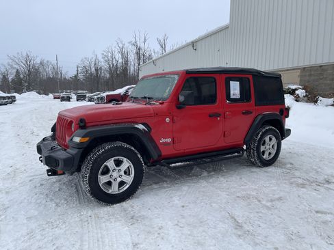 Used 2019 Jeep Wrangler Unlimited Sport S image 8