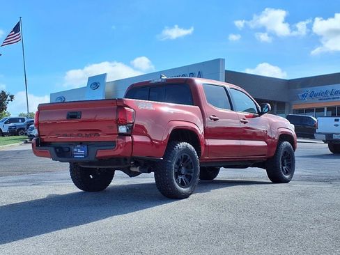 Used 2019 Toyota Tacoma 2WD Double Cab image 4