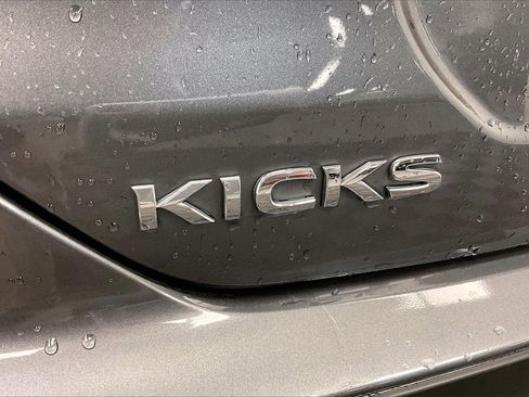 Certified 2023 Nissan Kicks SV image 27
