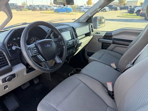 Used 2019 Ford F150 XLT image 12