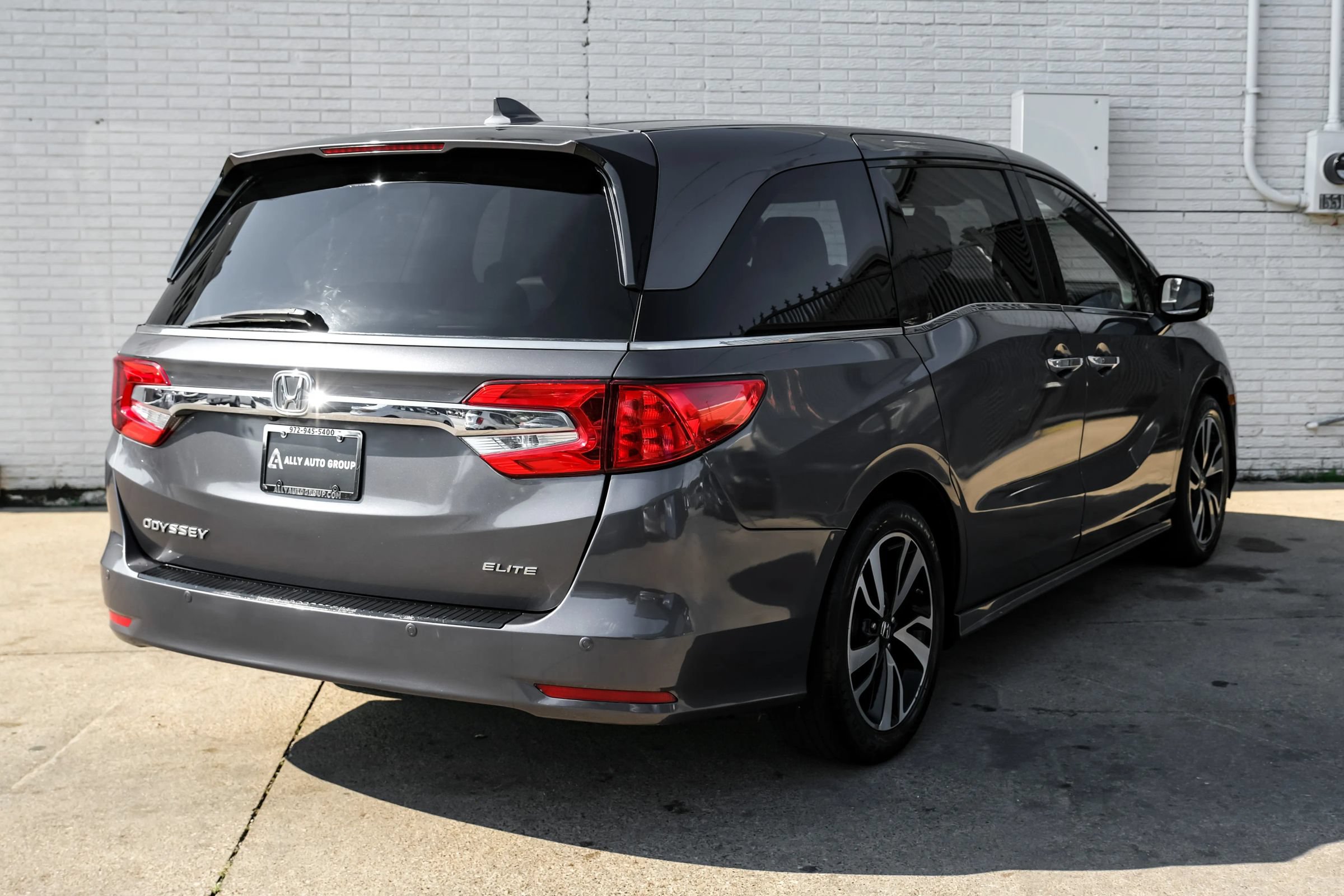 Used 2019 Honda Odyssey Elite image 8