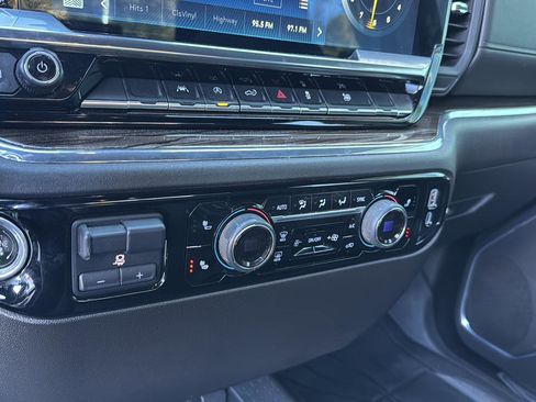 Used 2023 Chevrolet Silverado 1500 RST w/ Rally Edition image 23