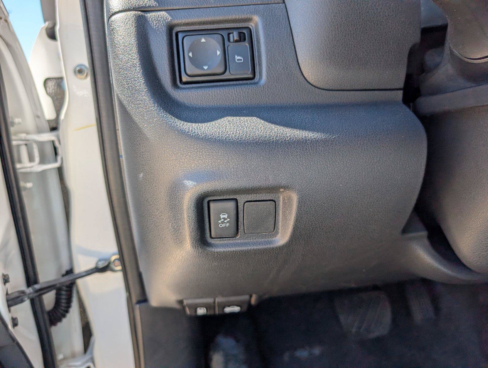 Used 2019 Nissan Versa S Plus FWD image 31