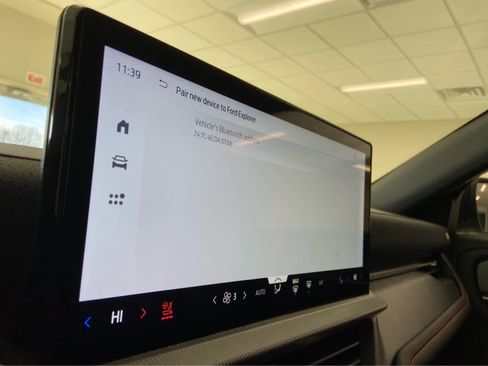 New 2026 Ford Explorer ST-Line image 27