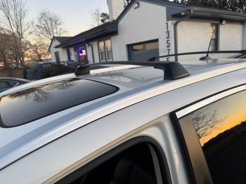 Used 2015 Honda CR-V Touring image 13