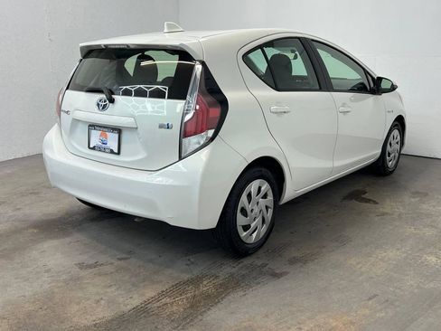 Used 2016 Toyota Prius C Two FWD image 6