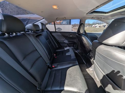 Used 2016 Honda Accord EX-L image 38