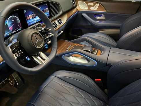 New 2025 Mercedes-Benz GLE 63 AMG S image 4