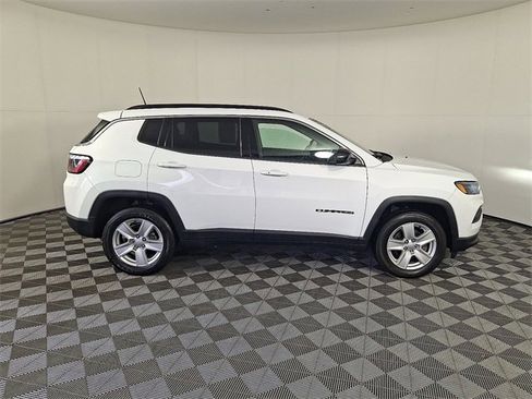 Used 2022 Jeep Compass Latitude w/ Convenience Group image 11