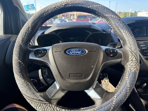 Used 2017 Ford Transit Connect XLT FWD image 13