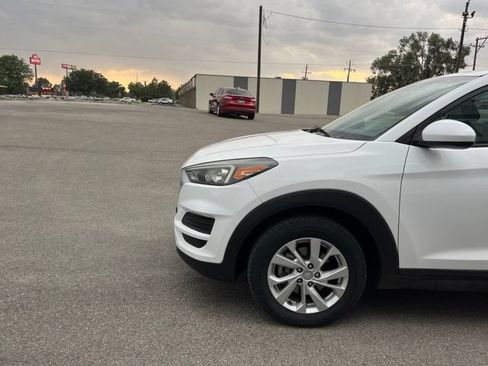 Used 2019 Hyundai Tucson SE FWD image 4