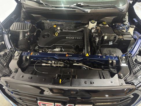 Used 2022 GMC Terrain SLE w/ Driver Convenience Package image 34