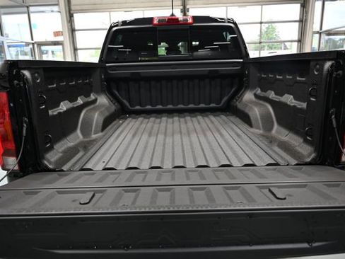 New 2026 Chevrolet Colorado W/T w/ WT Custom Package AWD/4WD image 7