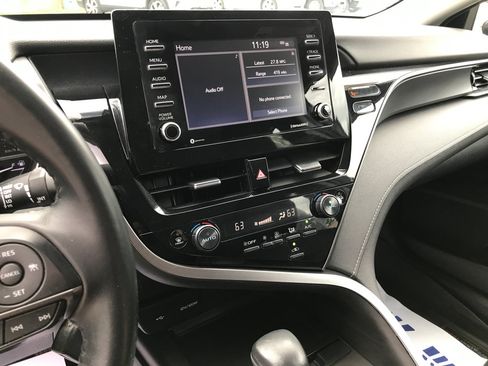 Certified 2023 Toyota Camry SE AWD/4WD image 16