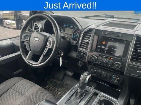 Used 2017 Ford F150 XLT w/ Equipment Group 302A Luxury image 9