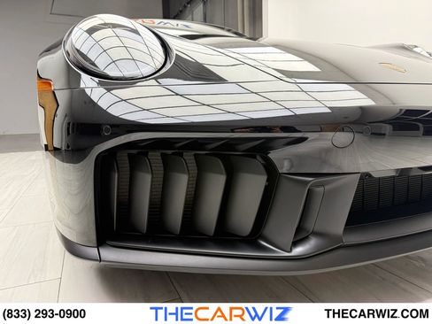 Used 2025 Porsche 911 Carrera 4 GTS image 6