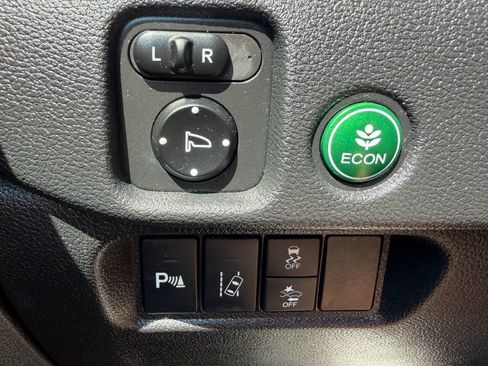 Used 2018 Honda Pilot Elite image 21