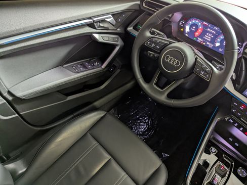Used 2025 Audi A3 2.0T Premium image 9